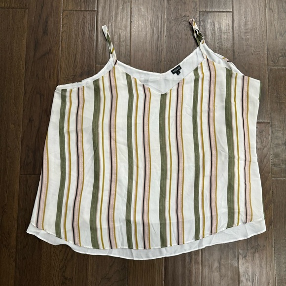 Torrid Tank Top - Picture 6 of 9